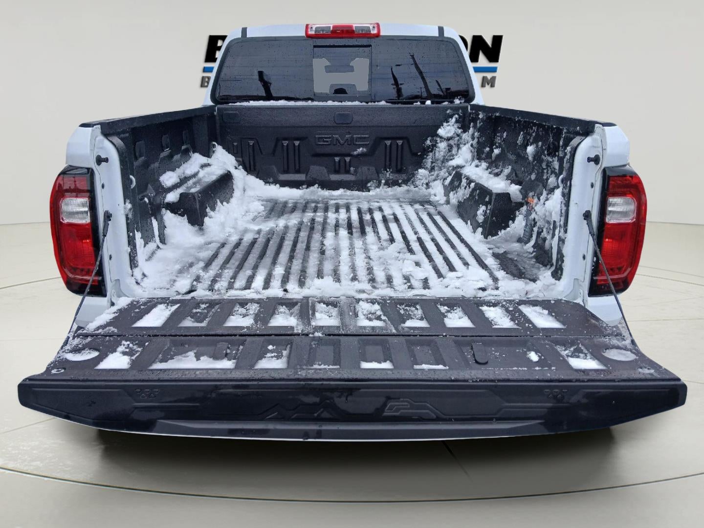 2023 GMC Canyon 4WD AT4