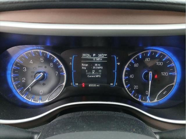 2017 Chrysler Pacifica Touring-L