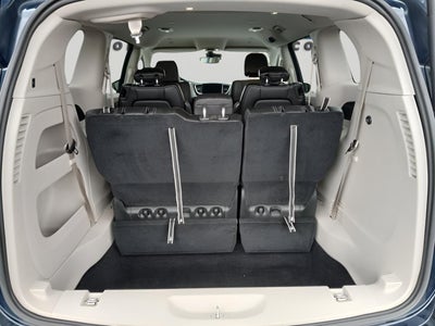 2024 Chrysler Pacifica Touring L **SMART BUY $575/Monthly**