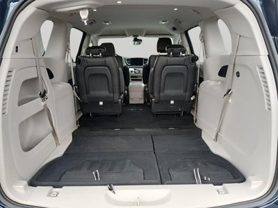 2024 Chrysler Pacifica Touring L **SMART BUY $575/Monthly**