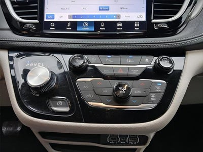 2024 Chrysler Pacifica Touring L **SMART BUY $575/Monthly**