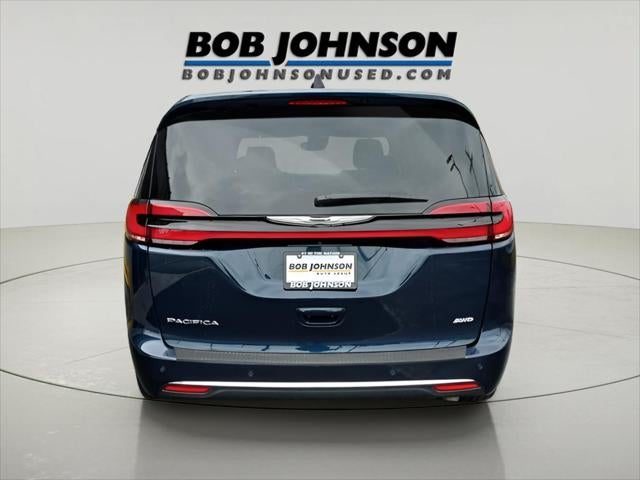 2024 Chrysler Pacifica Touring L **SMART BUY $575/Monthly**