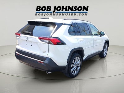 2022 Toyota RAV4 XLE Premium