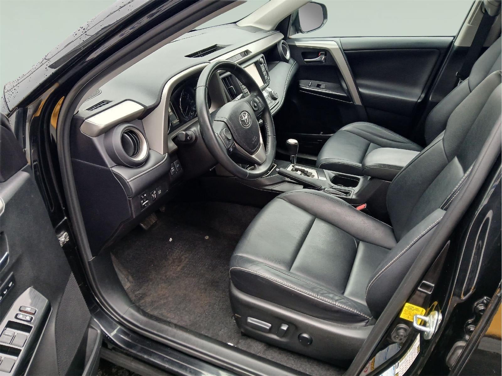 2017 Toyota RAV4 Limited