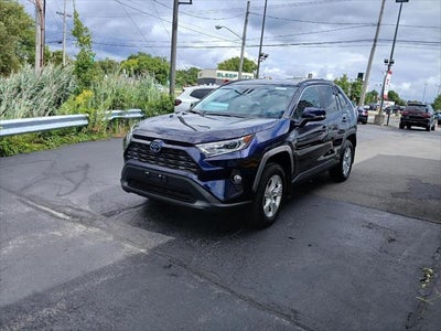 2020 Toyota RAV4 Hybrid XLE