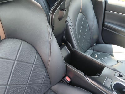 2019 Toyota Camry XLE