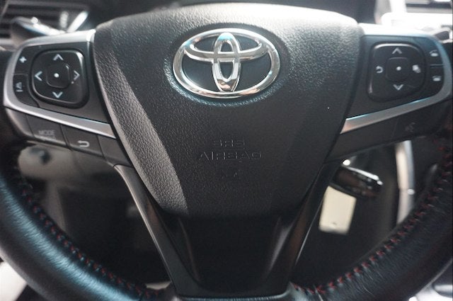 2015 Toyota CAMRY SEDAN