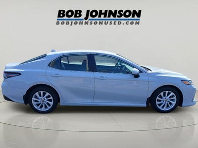 2023 Toyota CAMRY LE