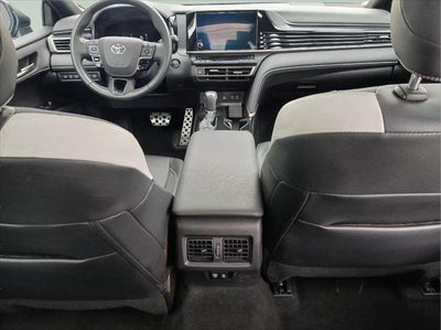 2025 Toyota Camry SE AWD