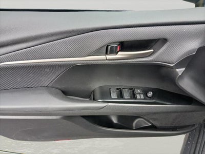 2025 Toyota Camry SE AWD