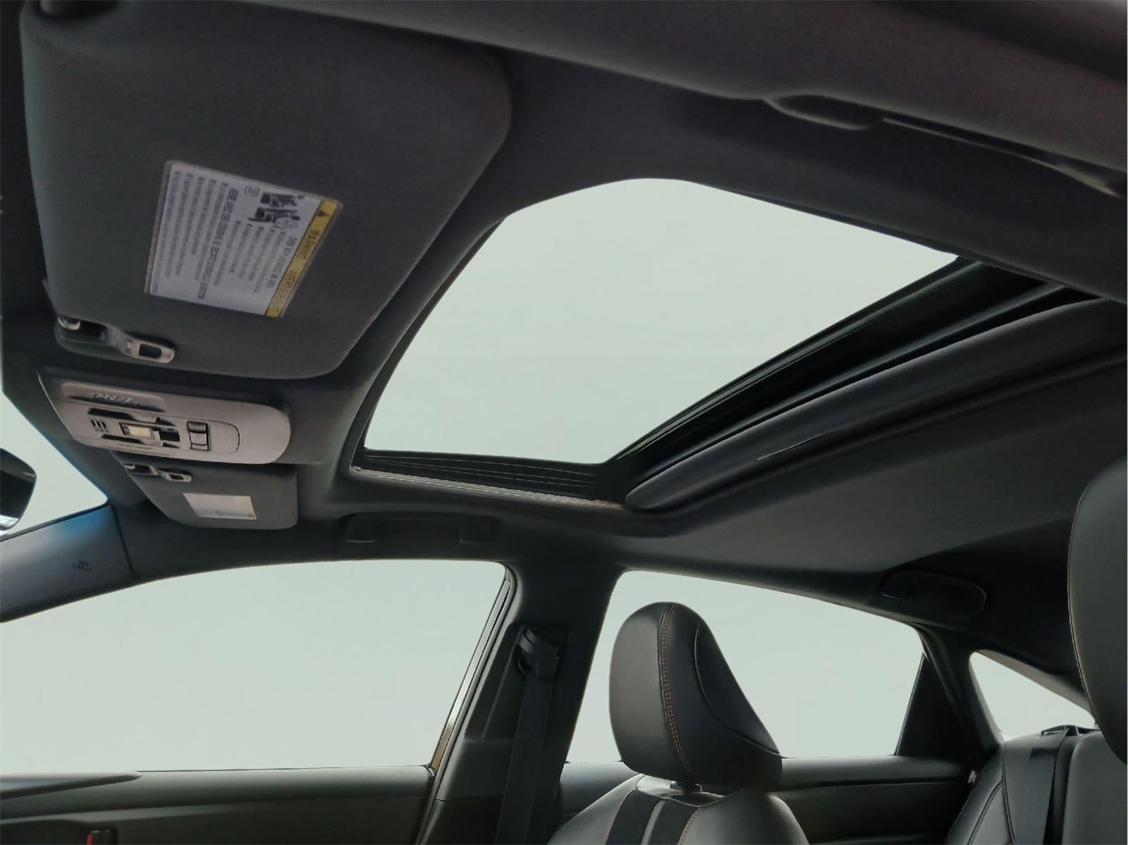 2022 Toyota Avalon Hybrid XSE Nightshade