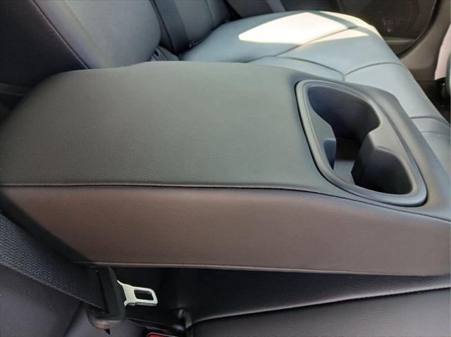 2020 Toyota Camry Hybrid XLE