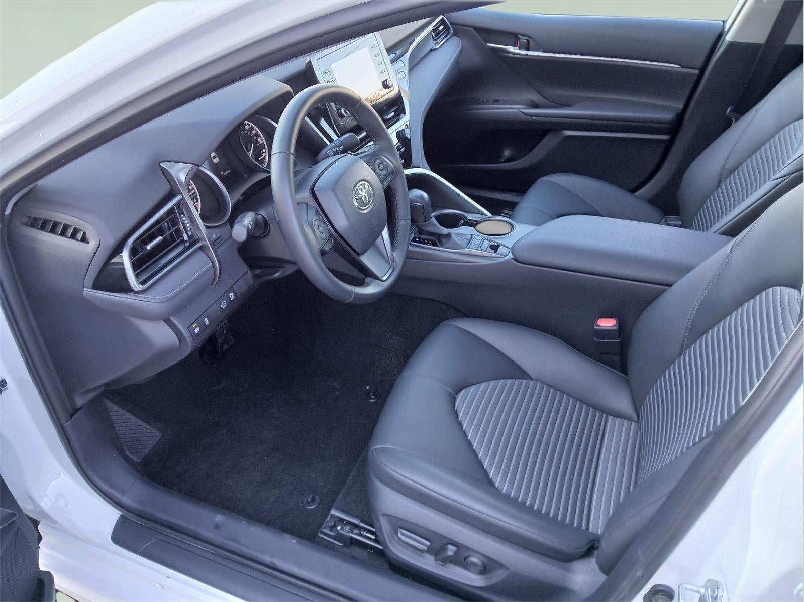 2023 Toyota CAMRY SE AUTO AWD