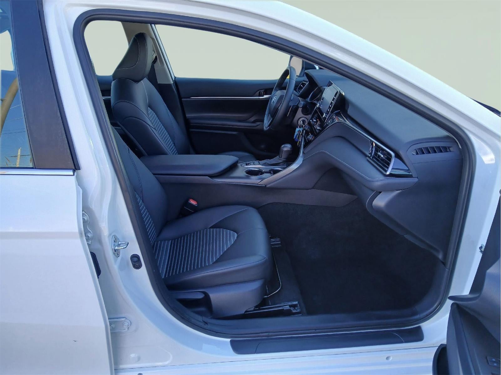 2023 Toyota CAMRY SE AUTO AWD