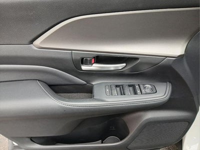 2024 Toyota GRAND HIGHLANDER HV XLE