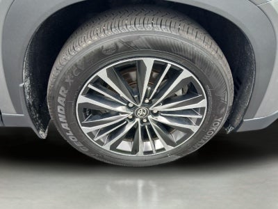 2025 Toyota Grand Highlander Hybrid MAX Platinum