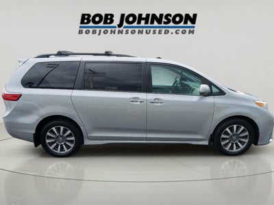 2020 Toyota Sienna XLE 7-Passenger