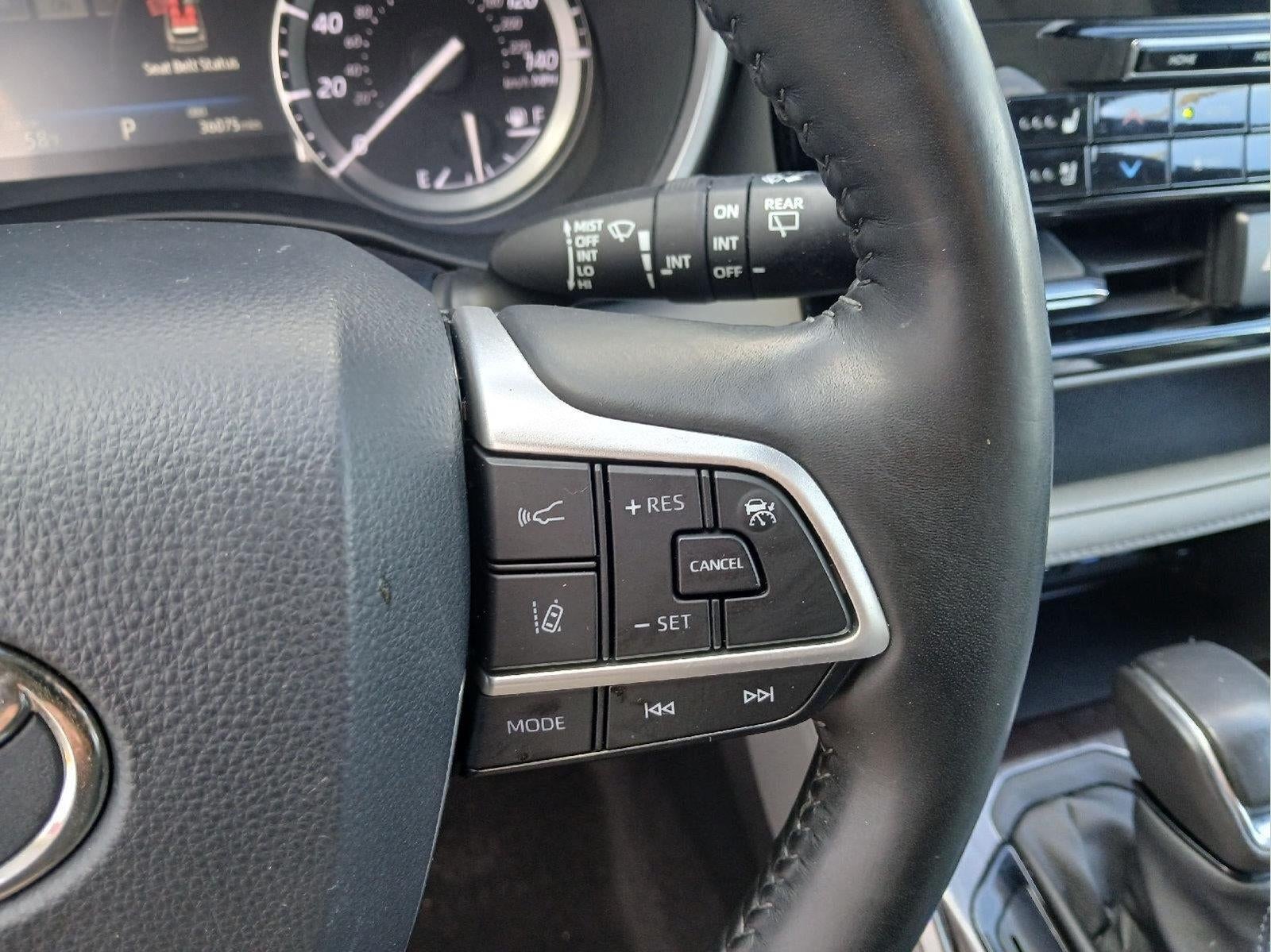 2022 Toyota Highlander Limited
