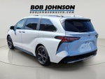 2025 Toyota Sienna Platinum 7-Passenger