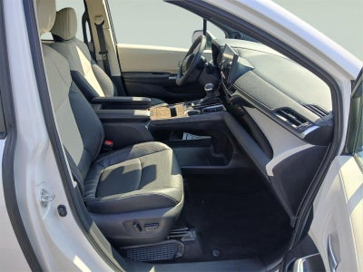 2025 Toyota Sienna Platinum 7-Passenger