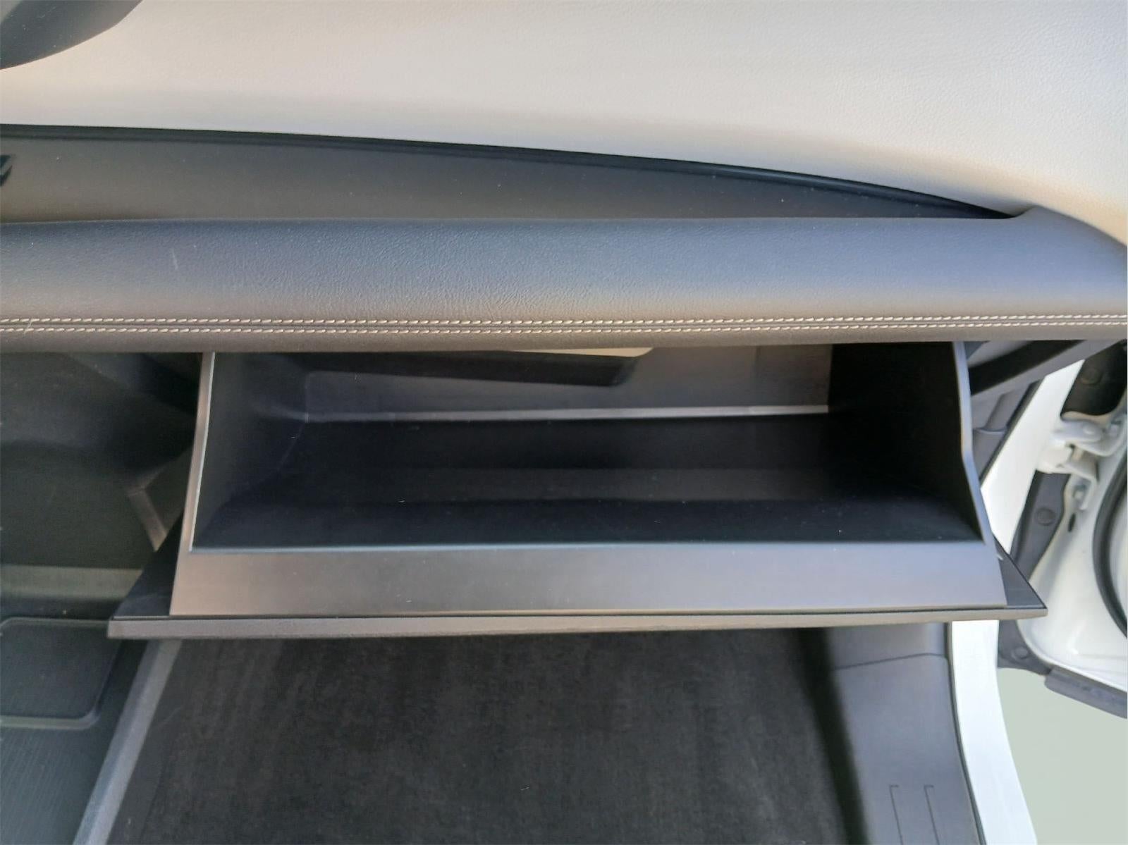 2025 Toyota Sienna Platinum 7-Passenger