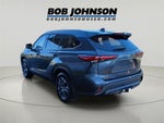 2022 Toyota HIGHLANDER HYBRD XLE