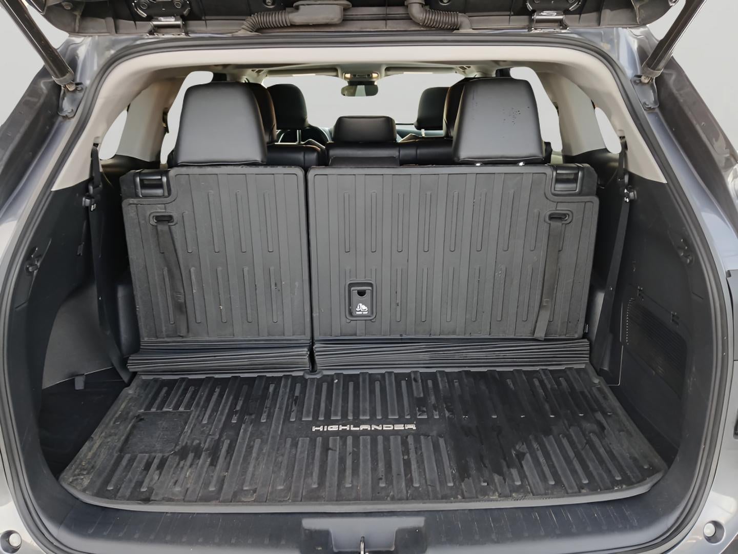 2022 Toyota HIGHLANDER HYBRD XLE