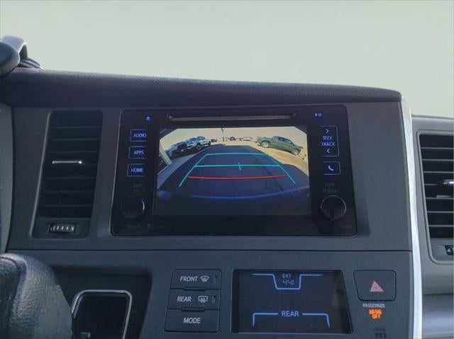 2015 Toyota SIENNA LE 3.5L LE 7-Passenger