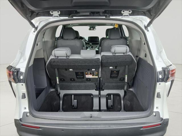 2023 Toyota Sienna XLE 7-Passenger
