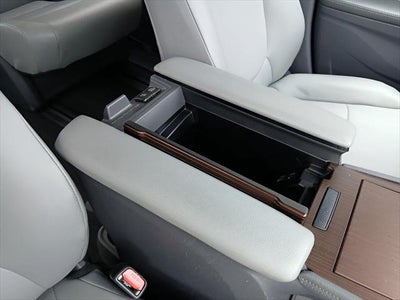 2023 Toyota Sienna XLE 7-Passenger