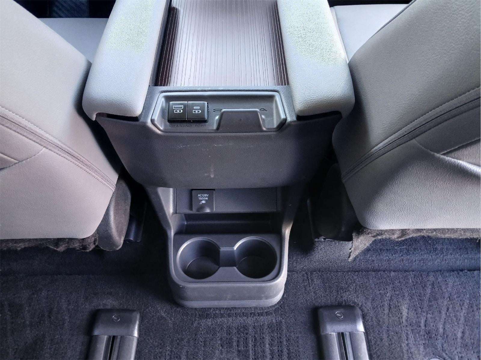 2024 Toyota SIENNA XLE AWD XLE 7-Passenger