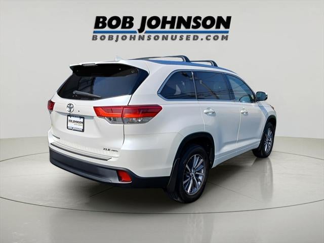 2018 Toyota HIGHLANDER XLE