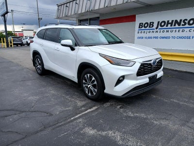 2023 Toyota Highlander Hybrid XLE