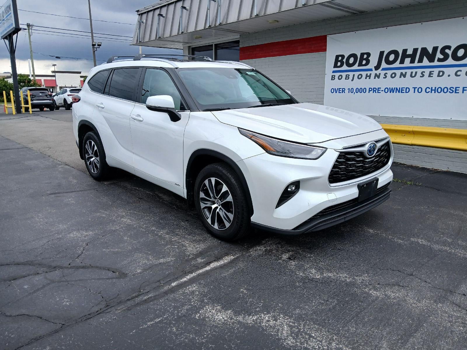 2023 Toyota Highlander Hybrid XLE