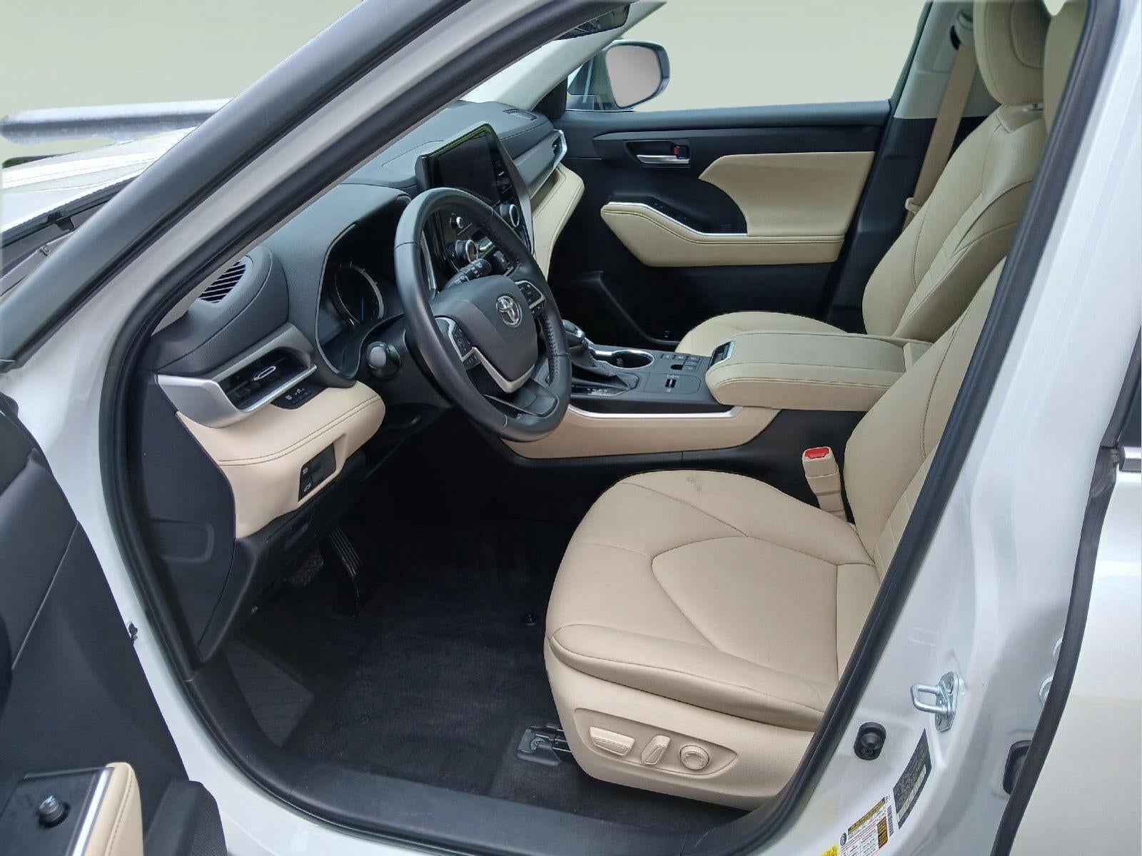 2023 Toyota Highlander Hybrid XLE