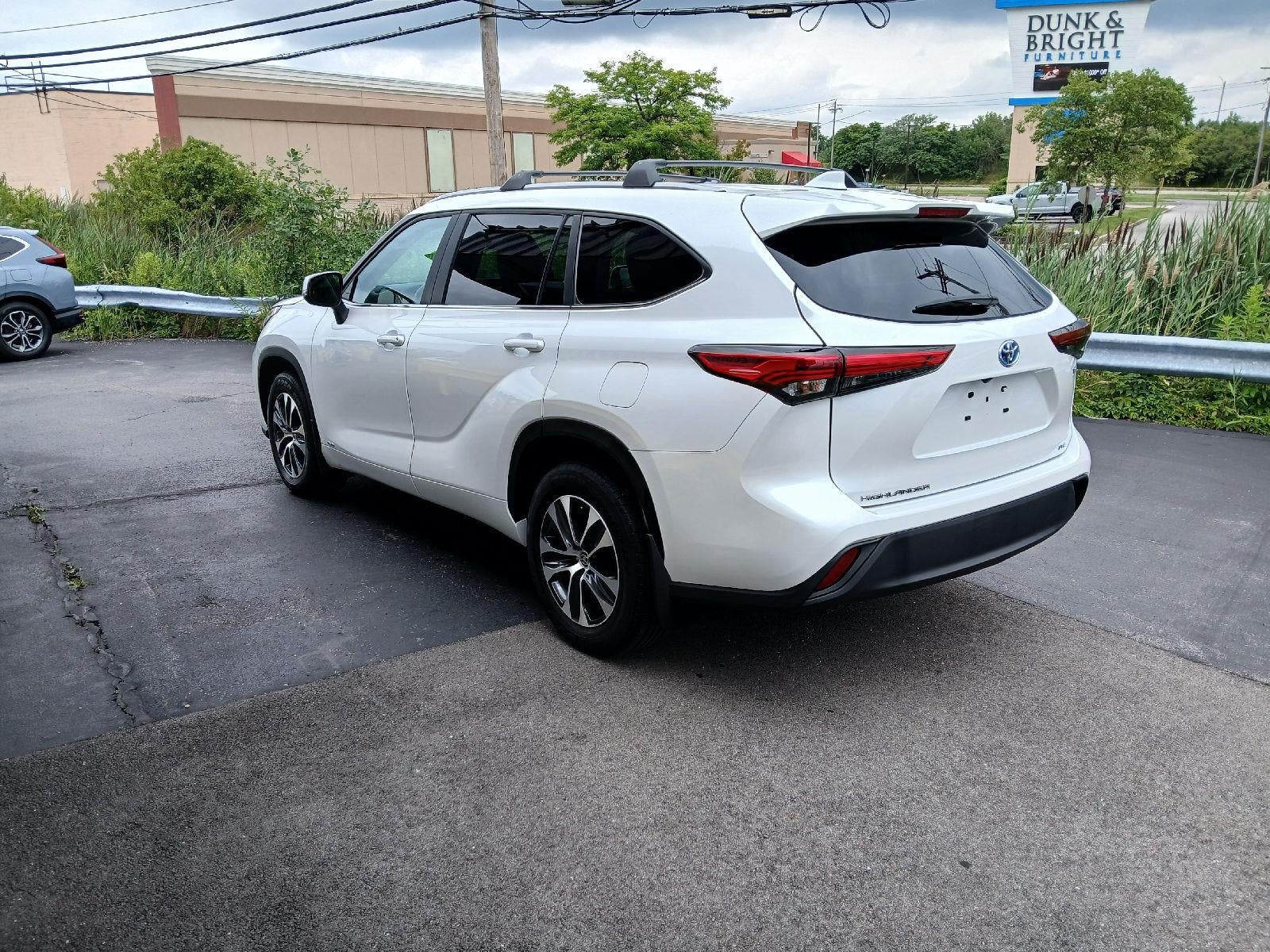 2023 Toyota Highlander Hybrid XLE