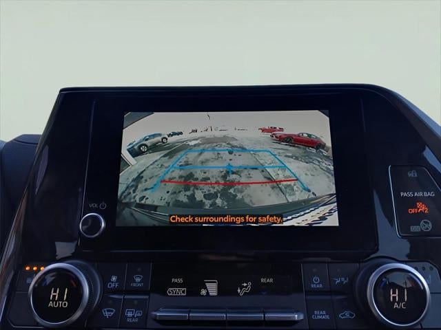 2023 Toyota HIGHLANDER SUV