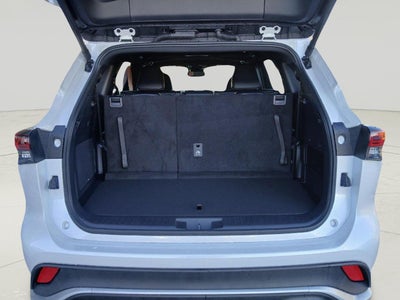 2026 Toyota Highlander XSE