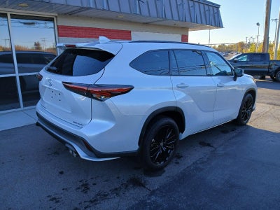 2026 Toyota Highlander XSE