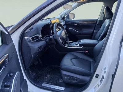 2026 Toyota Highlander Limited
