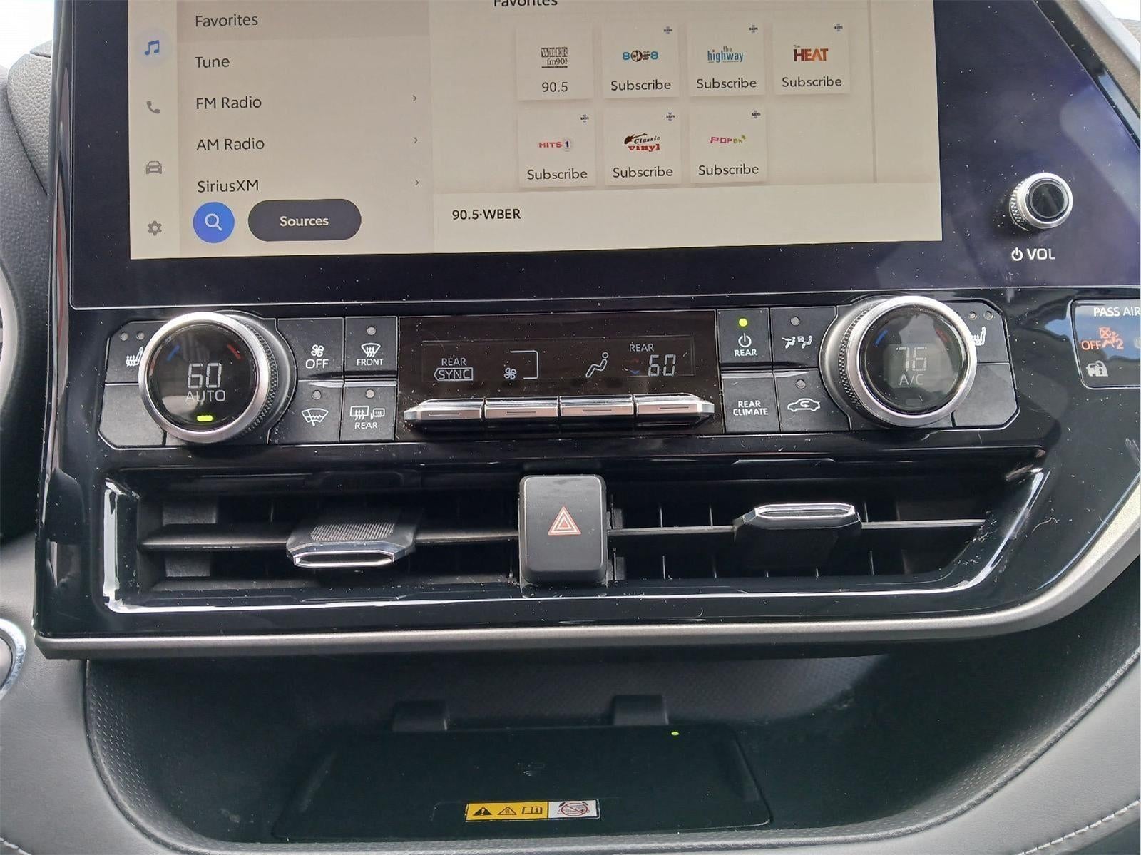 2023 Toyota HIGHLANDER XLE