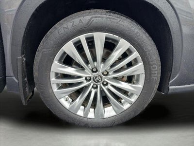 2024 Toyota HIGHLANDER Platinum