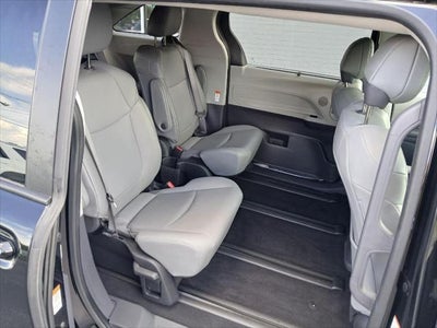 2022 Toyota Sienna XLE 7-Passenger