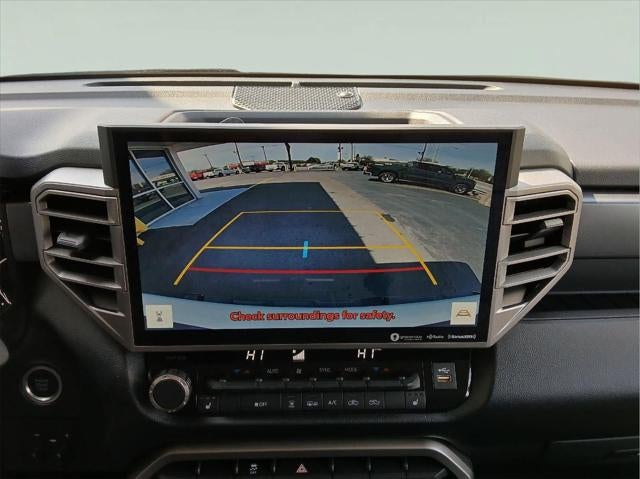 2022 Toyota TUNDRA 4X4 SR5