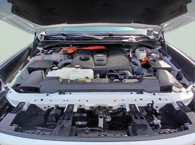 2024 Toyota Tundra i-FORCE MAX Limited HV