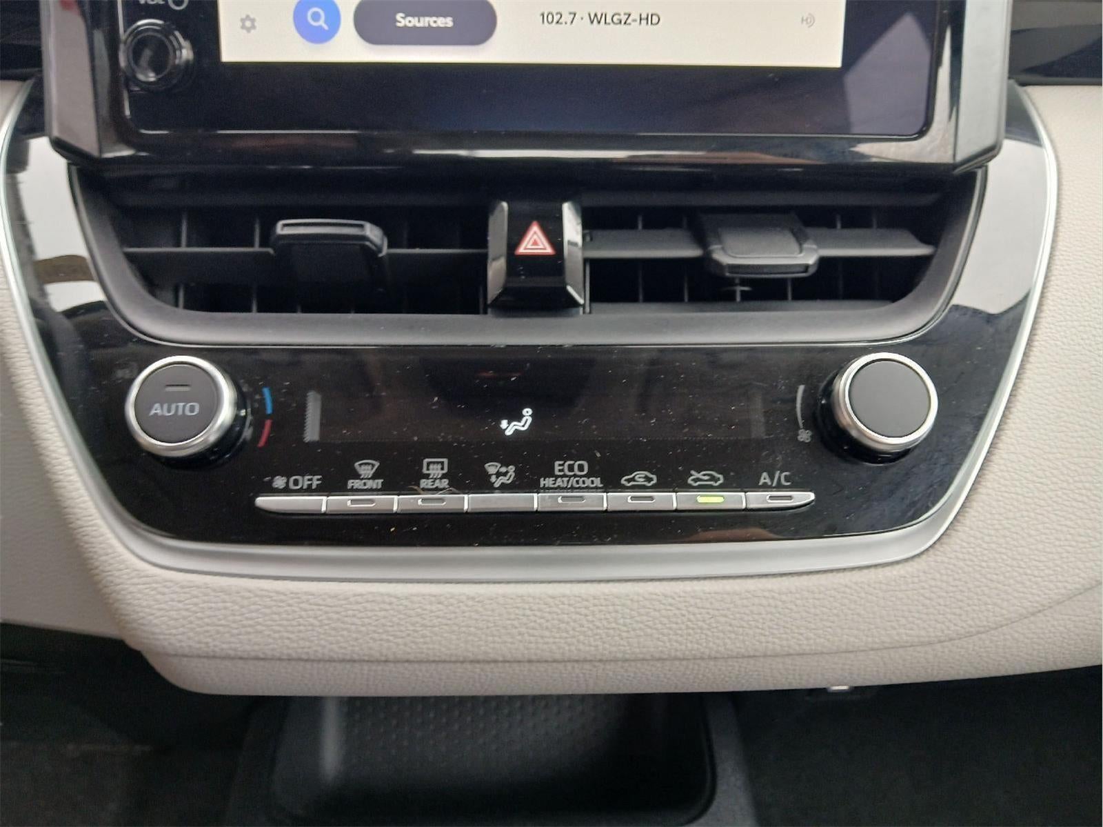 2023 Toyota COROLLA LE