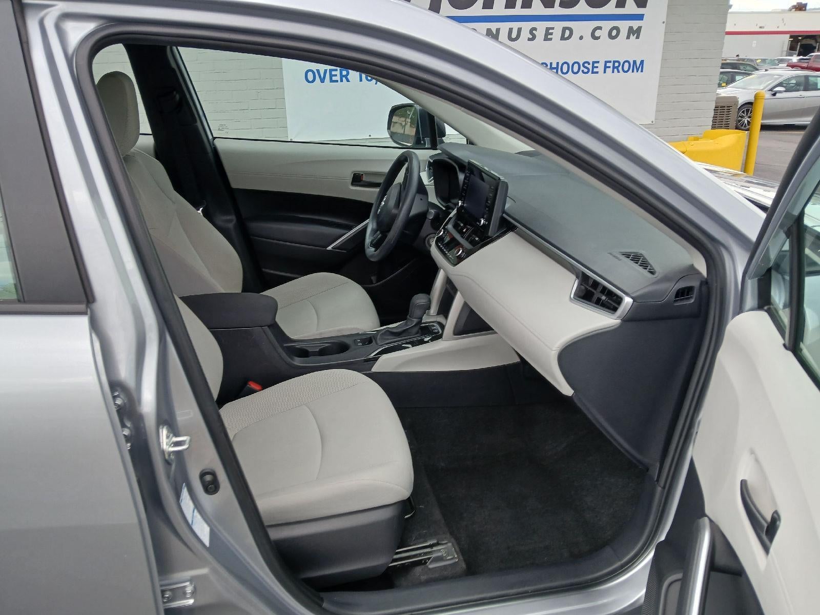 2022 Toyota COROLLA CROSS SUV