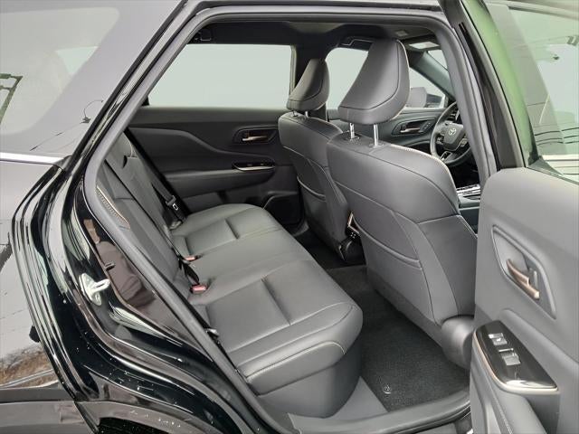 2025 Toyota CROWN SIGNIA XLE