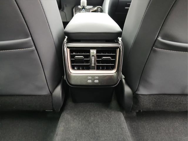 2025 Toyota CROWN PLATINUM AWD