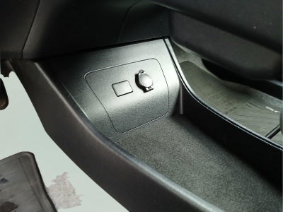2015 Toyota Prius Three